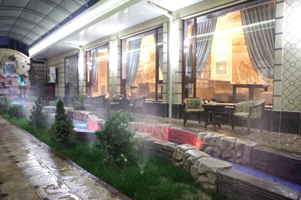 Hotel Naxshab Qarshi Eksteriør bilde