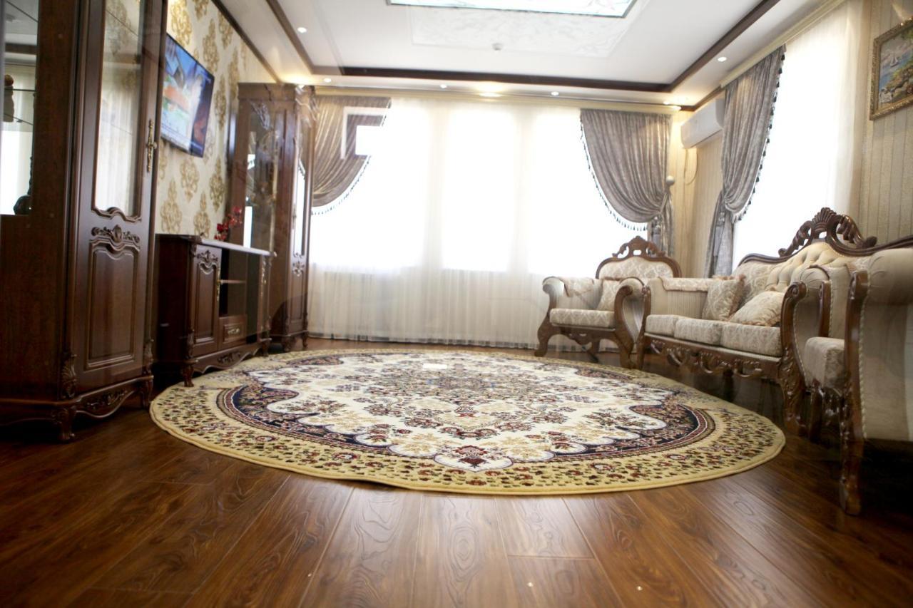 Hotel Naxshab Qarshi Eksteriør bilde