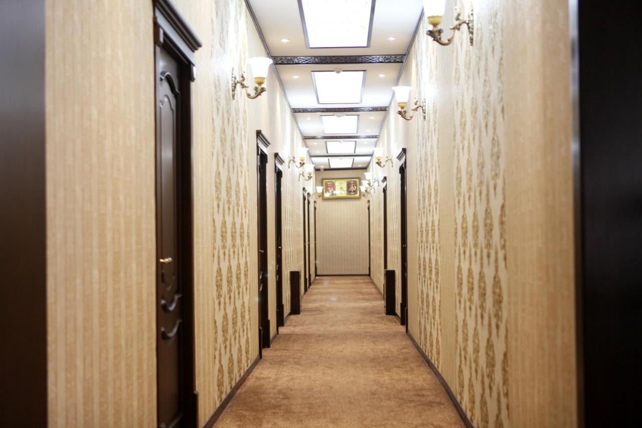 Hotel Naxshab Qarshi Eksteriør bilde